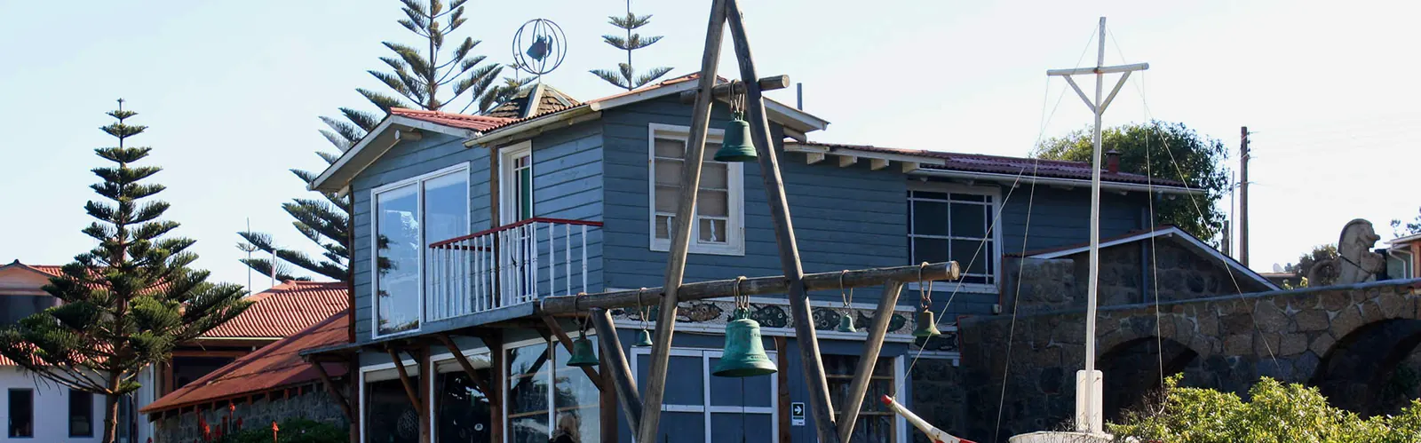 Isla Negra, El Quisco y Pomaire: Litoral central · Región de Valparaíso